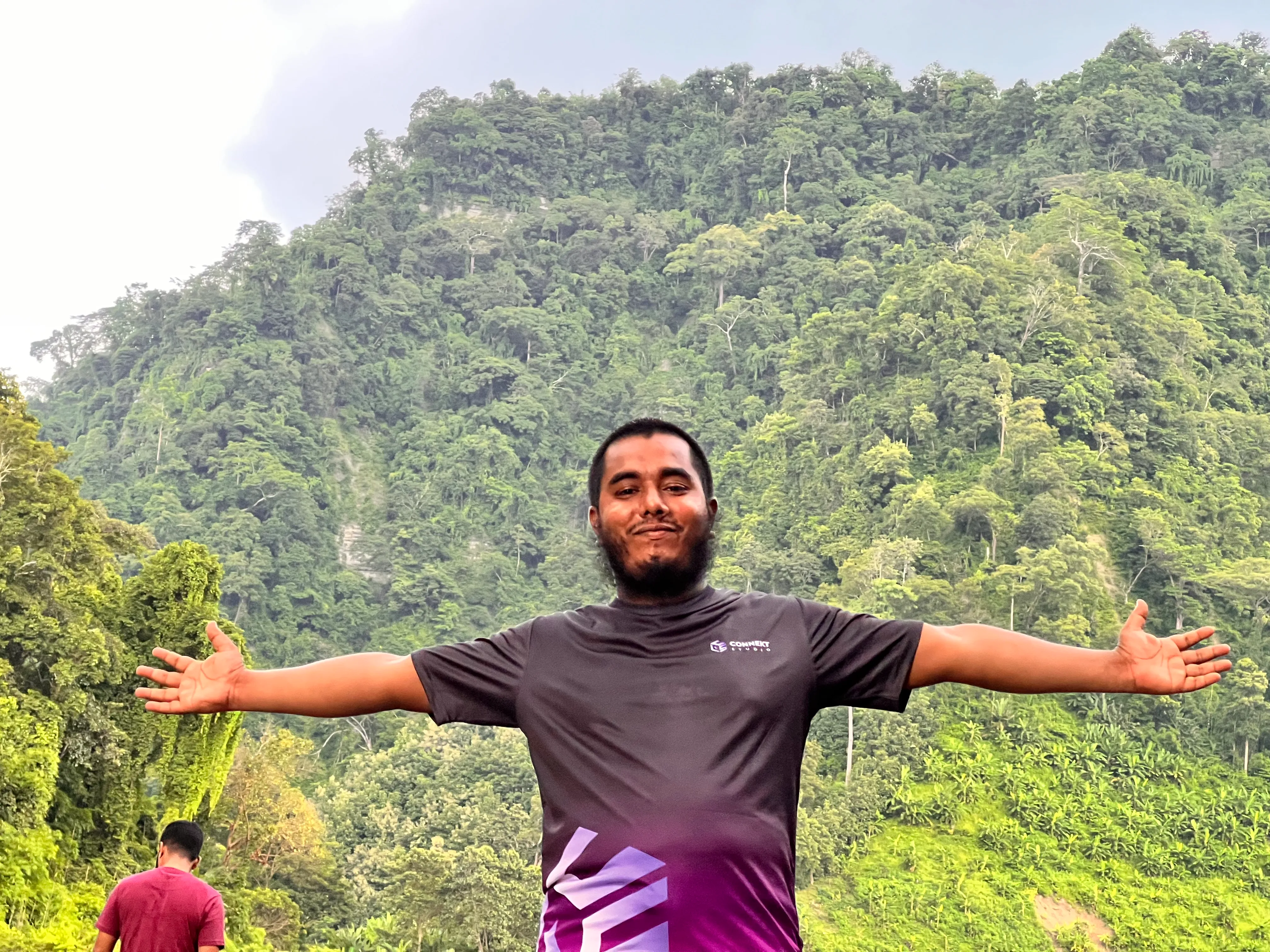 Moyen exploring the beautiful Matamuhuri region in Bandarban