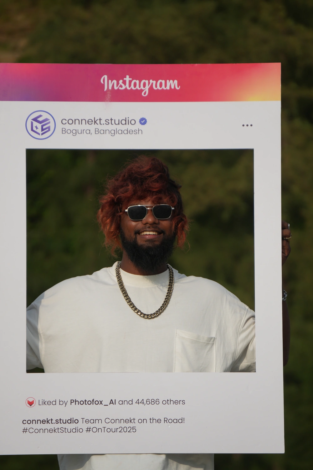 Raihan participating in PhotoFox AI banner photoshoot session